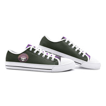 Load image into Gallery viewer, Low Top Canvas Shoes
