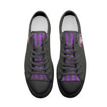 Load image into Gallery viewer, Low Top Canvas Shoes
